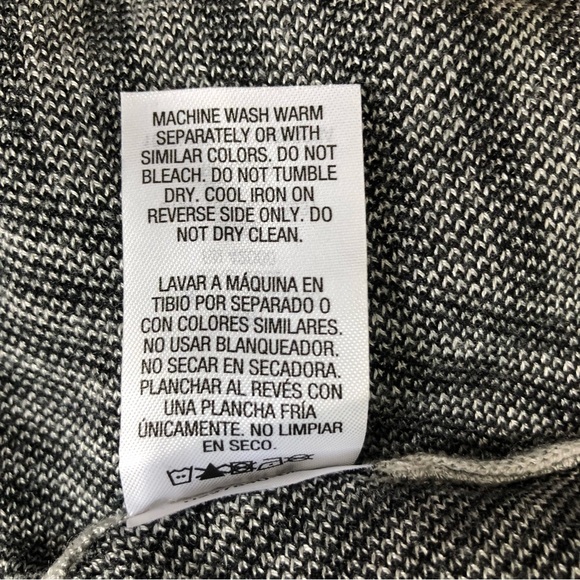 Jaclyn Smith Striped Geometric XL Sweater Black Cream Top - Picture 6 of 8